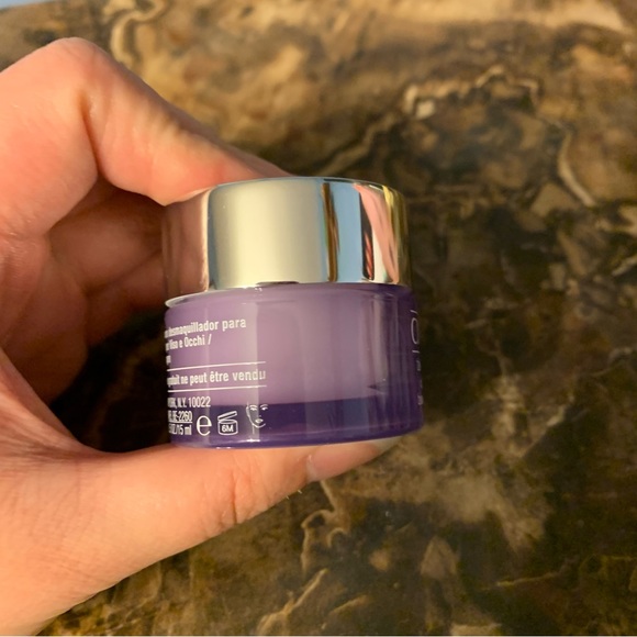 Clinique Take the day off cleansing balm travel size 0.5 oz. - Picture 12 of 12